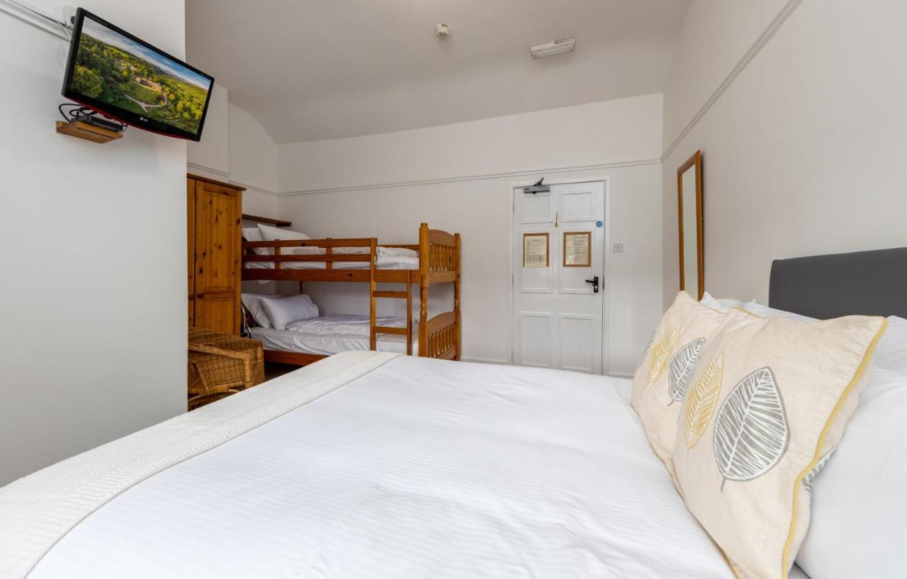Muncaster Castle Coachman'S Quarters Bed and Breakfast Ravenglass Exteriör bild