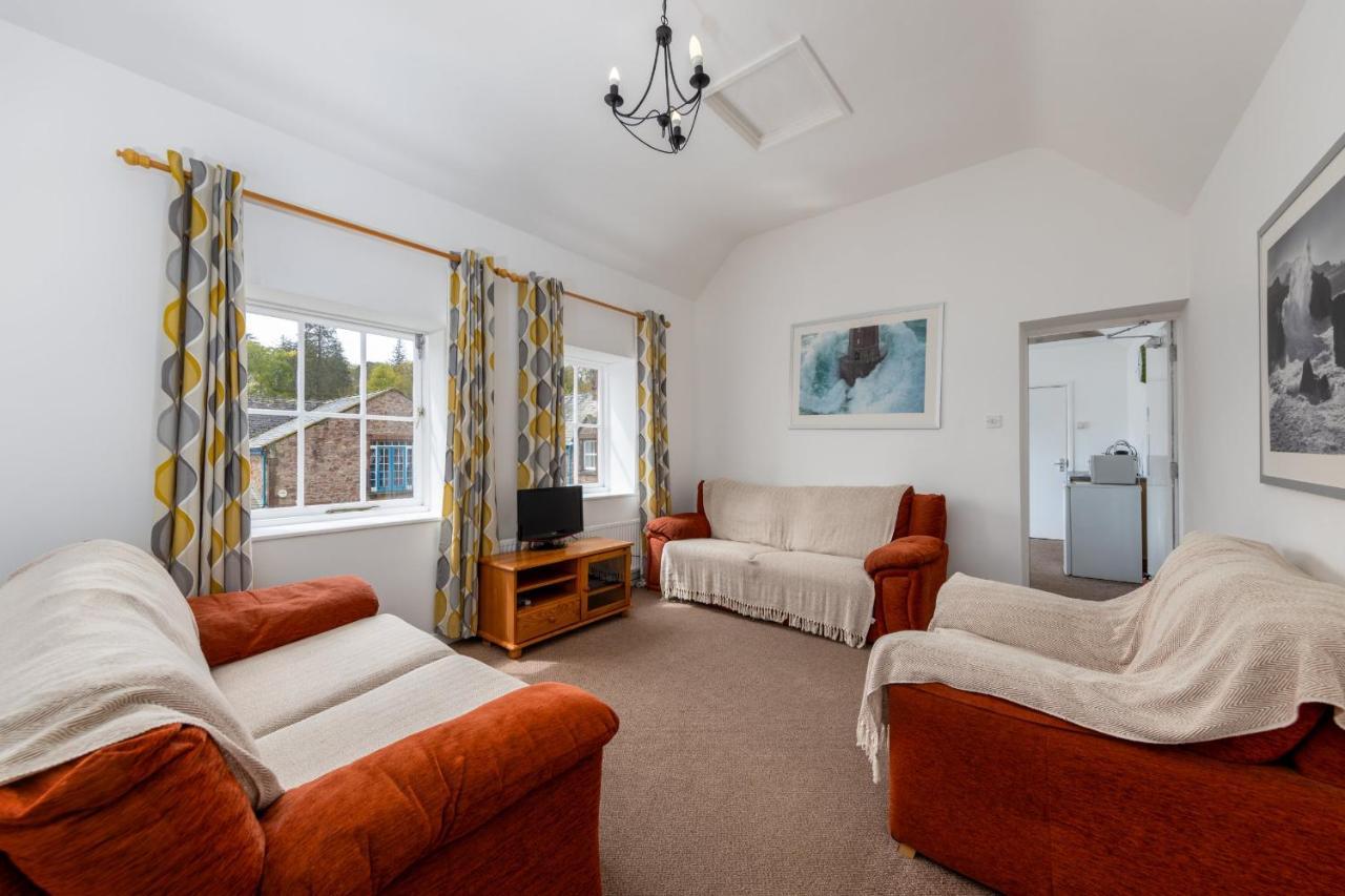 Muncaster Castle Coachman'S Quarters Bed and Breakfast Ravenglass Exteriör bild