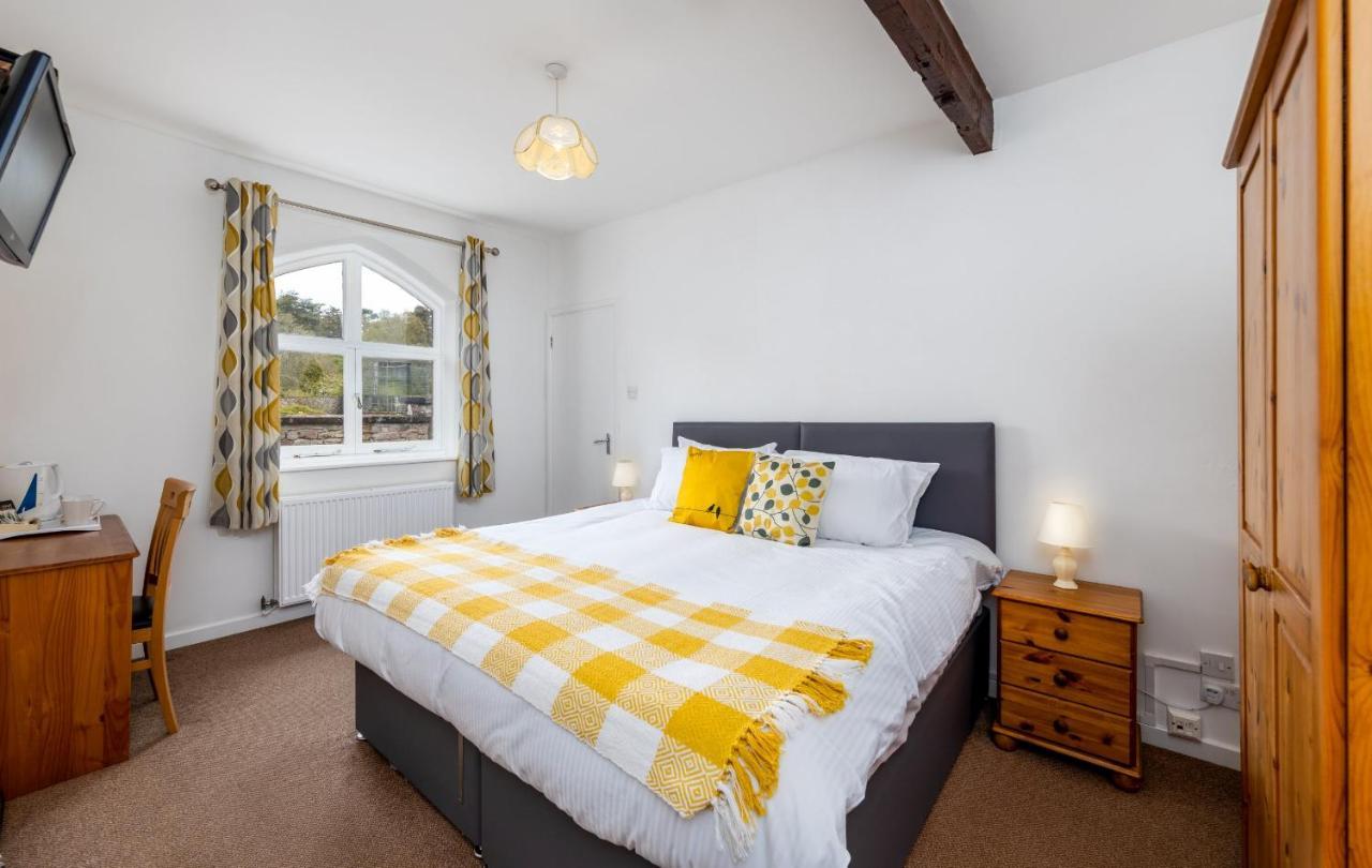Muncaster Castle Coachman'S Quarters Bed and Breakfast Ravenglass Exteriör bild