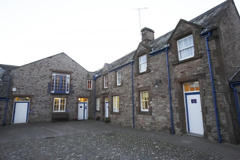 Muncaster Castle Coachman'S Quarters Bed and Breakfast Ravenglass Exteriör bild